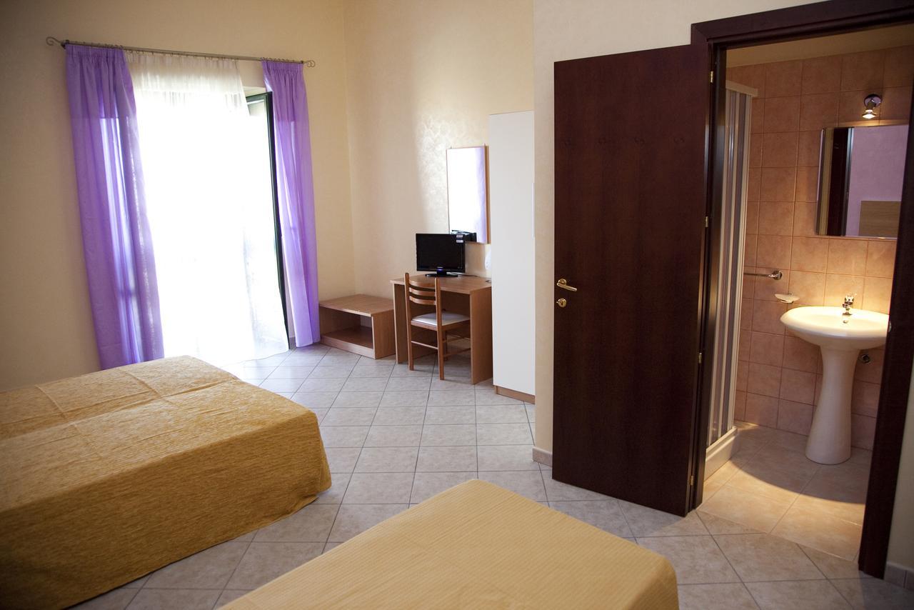 Frühstückspension Il Portico Dei Normanni 3*